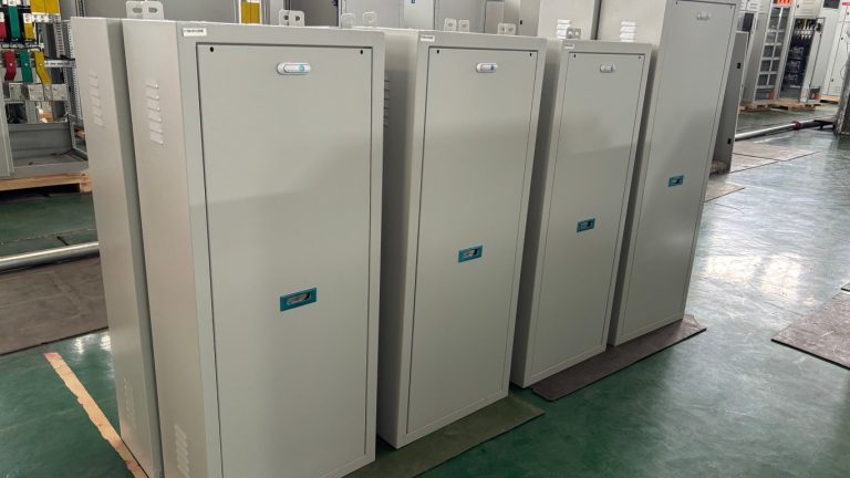 power distribution cabinets in commercial buildings made by the factory