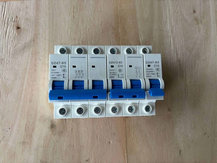 DZ47-63-Miniature-Circuit-Breakers