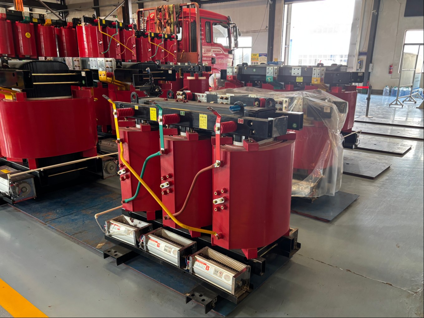 Factory-made distribution transformers for commercial complexes