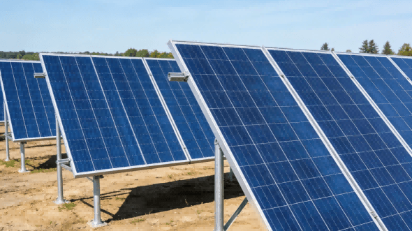 Ground-mounted solar panel array