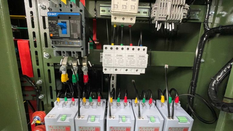 Internal structure of the power distribution cabinet