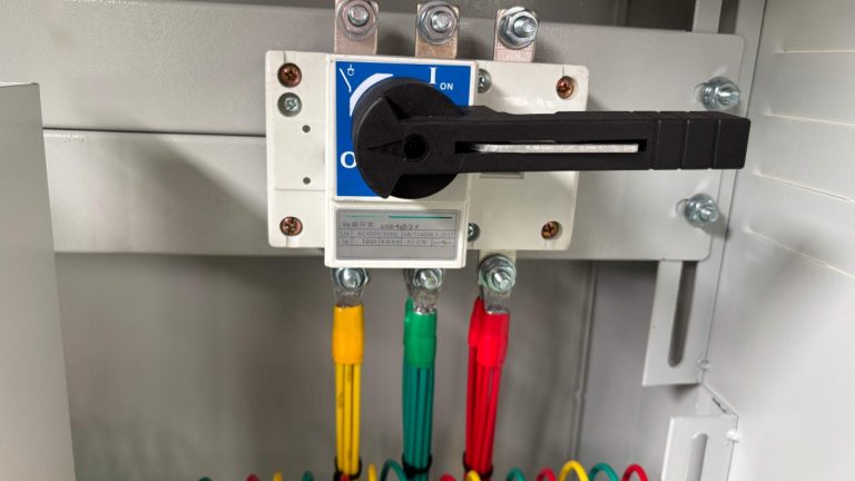 Lighting control panel main power disconnect switch