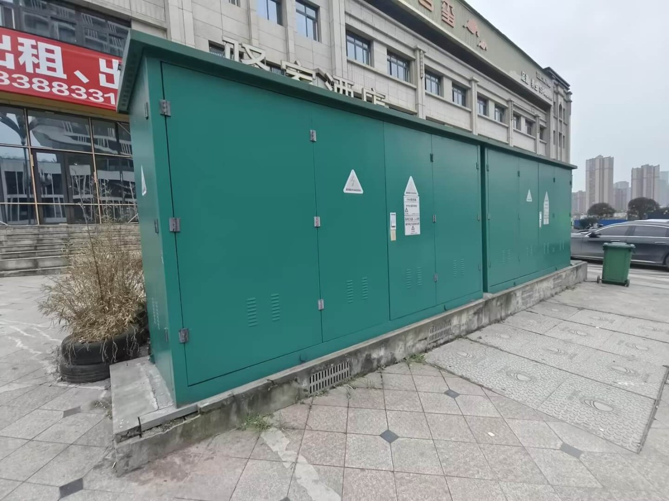 Outdoor green metal prefabricated substation for urban power supply