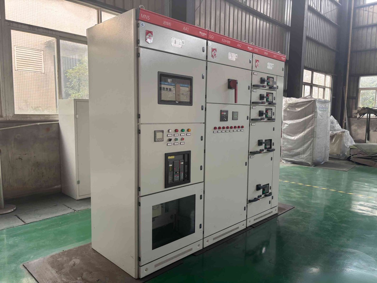 factory manufacturing of low voltage switchgear