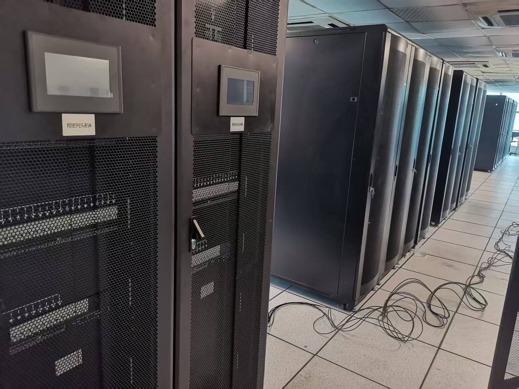 Data Center Black Column Head Cabinet