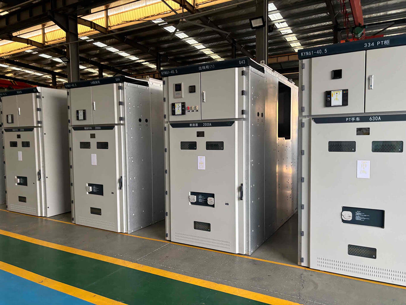 kyn61 medium voltage switchgear in the factory